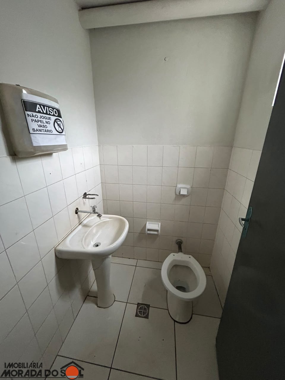 Salão para locação no bairro Jardim America de Maringá - Foto 8