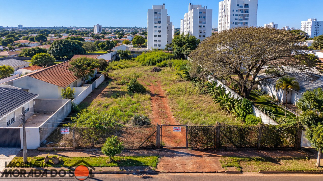 Terreno para venda no Jardim Alvorada em Maringá com 1.723m² por R$ 1.150.000,00