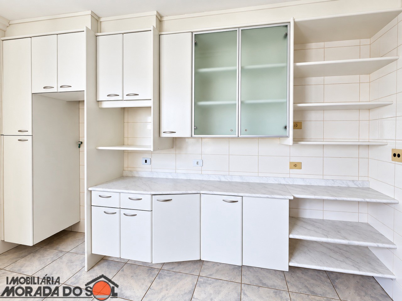 Apartamento para venda no bairro Zona 04 de Maringá - Foto 7