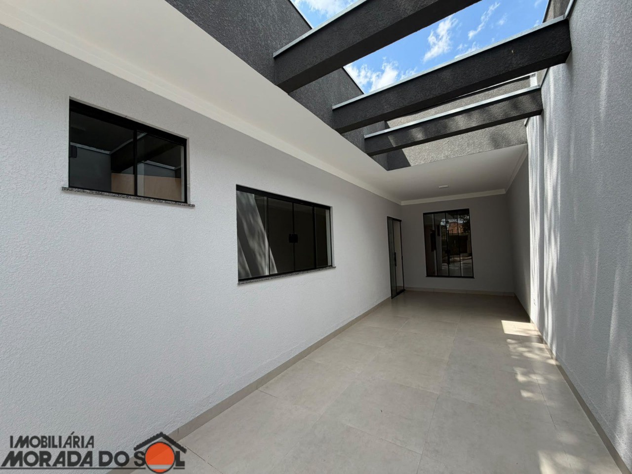 Casa Residencial para venda no bairro Loteamento Madrid de Maringá - Foto 6