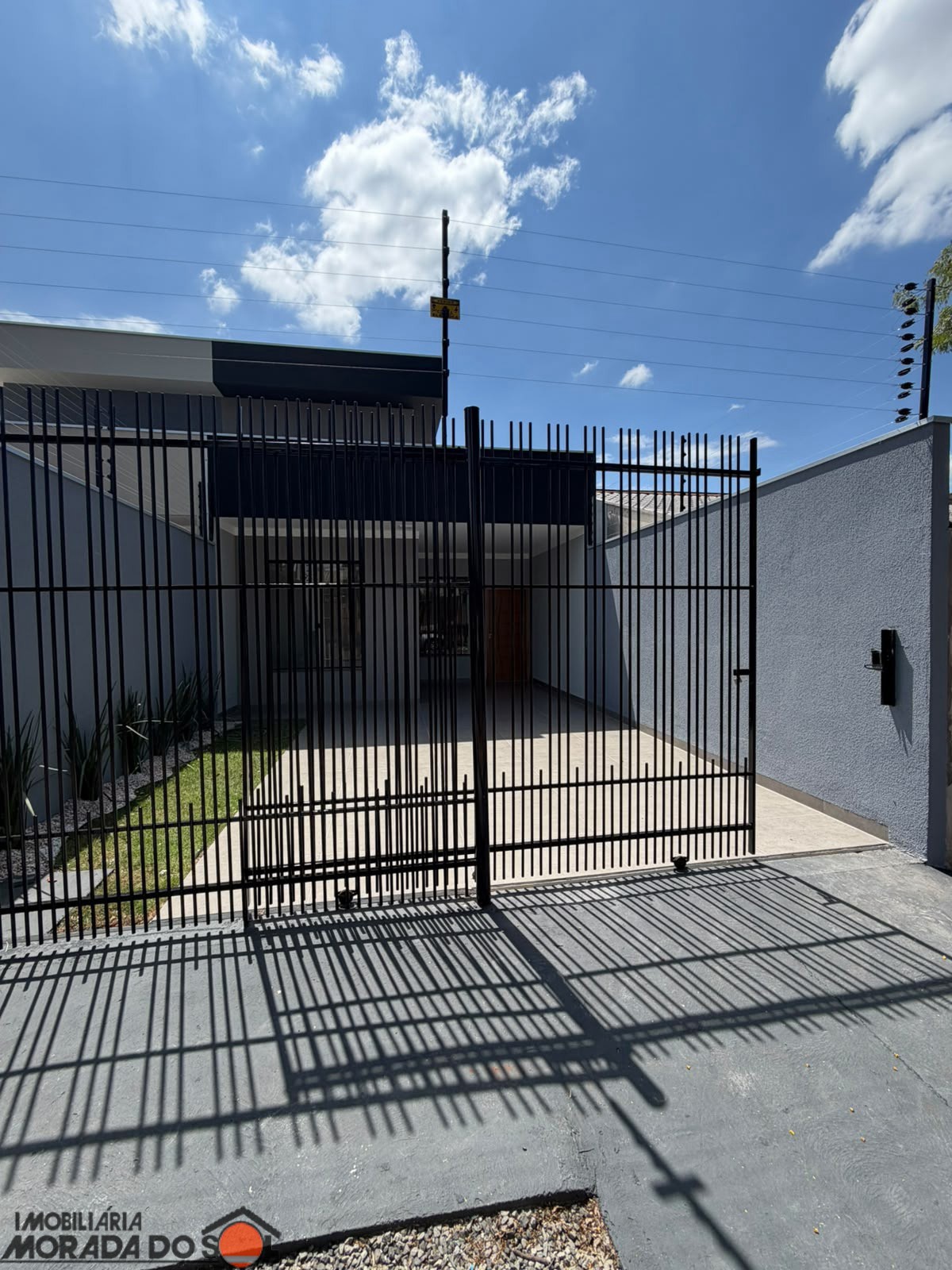 Casa Residencial para venda no Conjunto João de Barro Itaparica em Maringá com 80m² por R$ 430.000,00