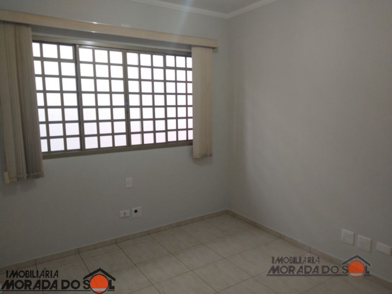Casa Residencial para locação no bairro Jardim Imperial II de Maringá - Foto 11