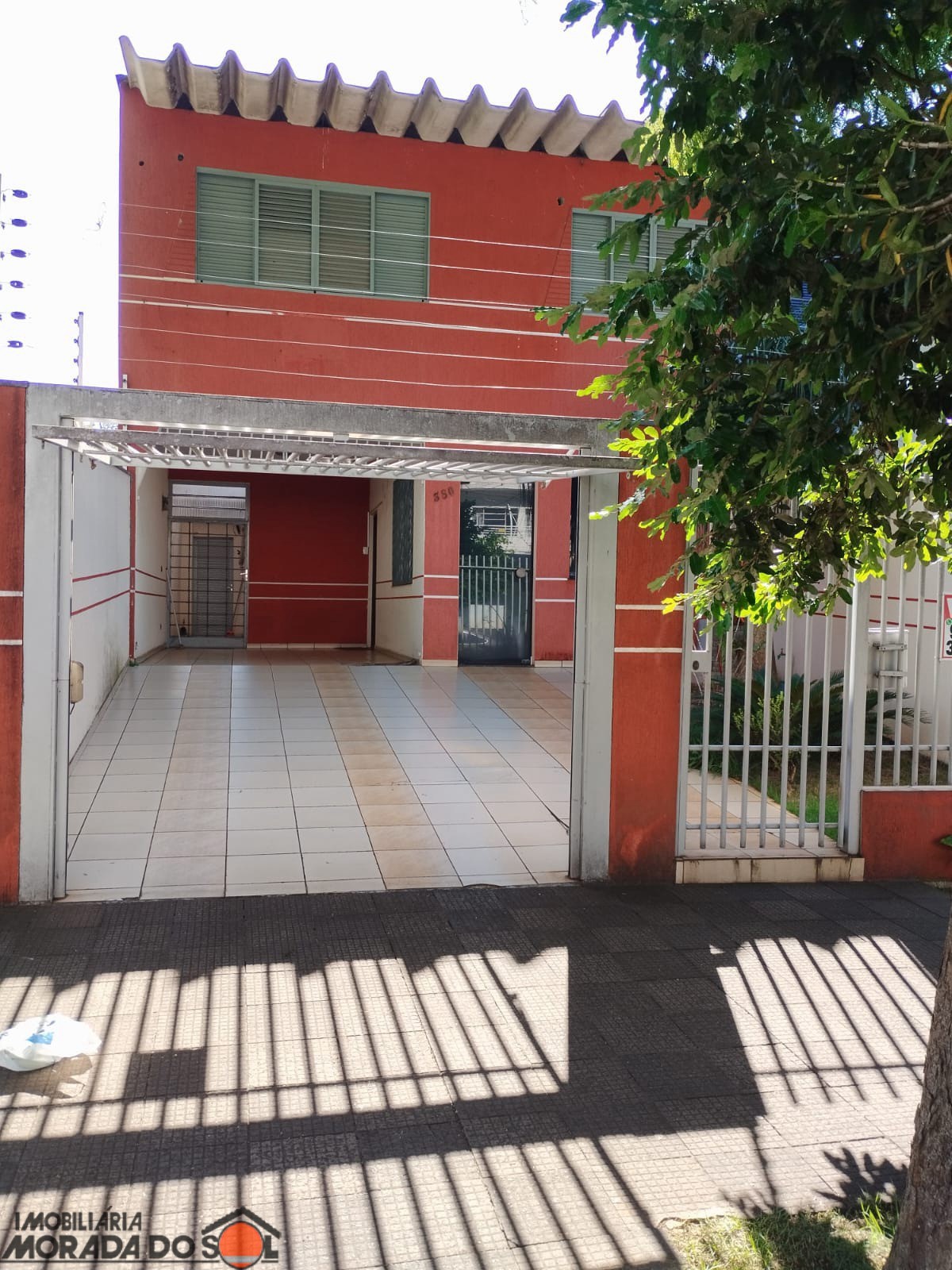 Sobrado para venda no Zona 03 em Maringá com 236m² por R$ 1.300.000,00