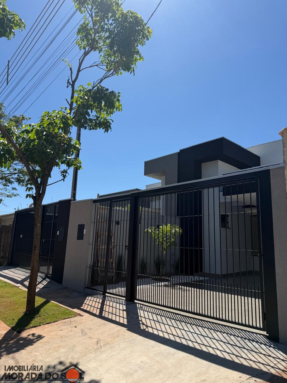 Casa Residencial para venda no Loteamento Grajaú em Maringá com 86,96m² por R$ 440.000,00