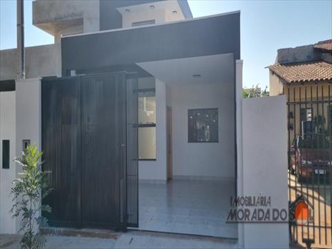 Casa Residencial para venda no Conjunto Habitacional Hermann Morae em Maringa com 150m² por R$ 420.000,00