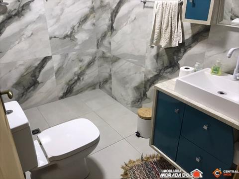 Casa Residencial para venda no Jardim Sao Silvestre em Maringa com 310m² por R$ 350.000,00