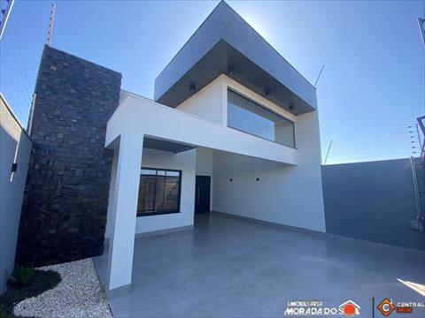 Casa Residencial para venda no Bom Jardim em Maringa com 200m² por R$ 750.000,00