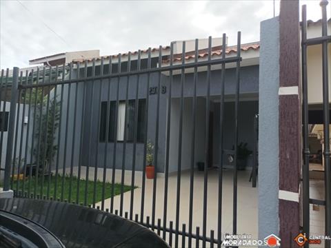 Casa Residencial para venda no Parque Hortencia em Maringa com 159,66m² por R$ 340.000,00