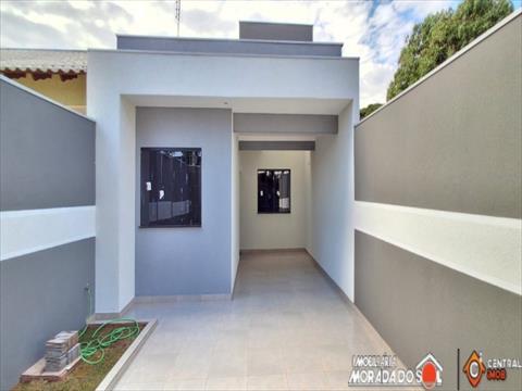 Casa Residencial para venda no Conjunto Habitacional Requiao em Maringa com 150m² por R$ 335.000,00