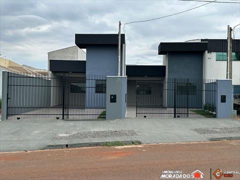 Casa Residencial para venda no Jardim Tres Lagoas em Maringa com 150m² por R$ 370.000,00