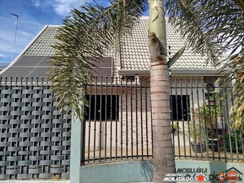 Casa Residencial para venda no Parque Pioneiros em Sarandi com 184m² por R$ 650.000,00