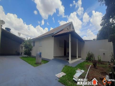 Casa Residencial para venda no Conjunto Habitacional Inocente Vila em Maringa com 258,66m² por R$ 350.000,00