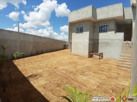 Casa Residencial para venda no Jd_ Arezzo em Maringa com 401,92m² por R$ 385.000,00