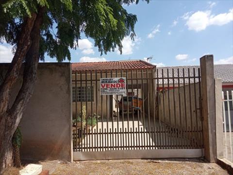 Casa para venda no Conjunto João de Barro Champagnat em Maringá com 127m² por R$ 350.000,00