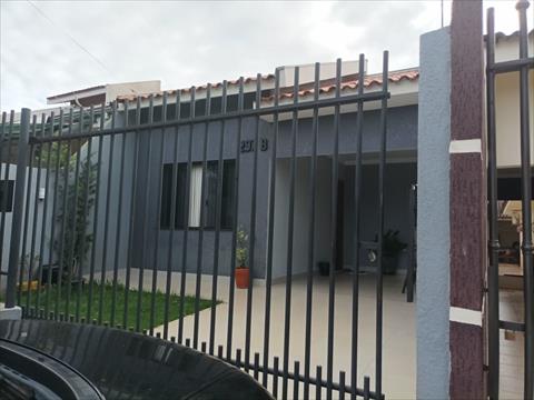 Casa Residencial para venda no Parque Hortência em Maringá com 100m² por R$ 340.000,00