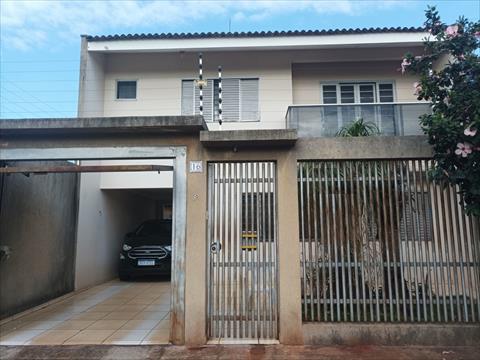 Sobrado para venda no Parque Tarumã em Maringá com 0m² por R$ 650.000,00