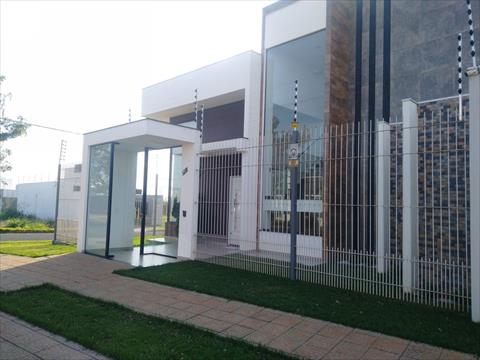 Casa Residencial para venda no Jardim Oriental em Maringá com 202m² por R$ 1.190.000,00