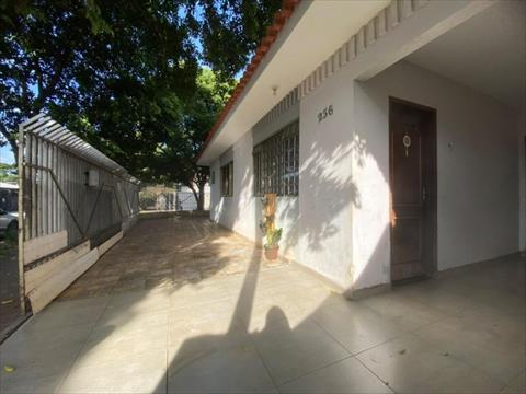 Casa para venda no Vila Ipiranga em Maringá com 105m² por R$ 390.000,00