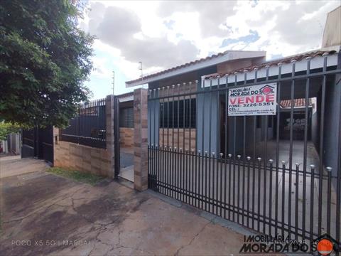 Casa Residencial para venda no Jardim Oriental em Maringá com 126m² por R$ 470.000,00