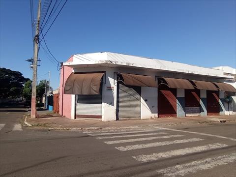 Salão para venda no Não Informado em Paiçandu com 200m² por R$ 470.000,00