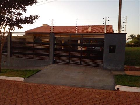 Casa de Condomínio para venda no Novo Parque Alvorada em Doutor Camargo com 125m² por R$ 480.000,00