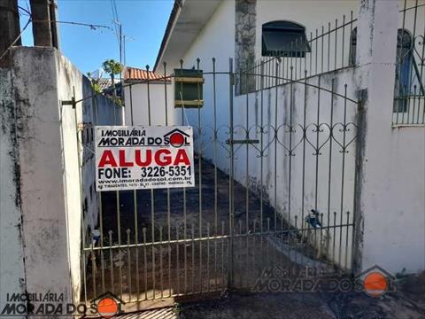 Casa Residencial para locacao no Parque Residencial Patrícia em Maringá com 30m² por R$ 760,00