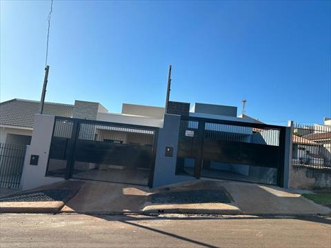 Casa Residencial para venda no Jardim Aurora em Maringá com 85m² por R$ 420.000,00