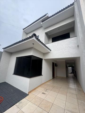 Sobrado para locacao no Jardim Diamante em Maringa com 0m² por R$ 1.500,00