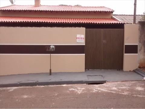 Casa para locacao no Conjunto Residencial Cidade Alta em Maringa com 0m² por R$ 950,00
