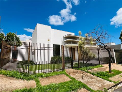 Casa para locacao no Conjunto Residencial Cidade Alta em Maringa com 0m² por R$ 1.700,00