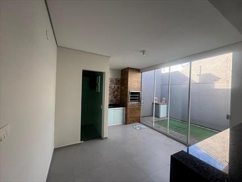 Casa para locacao no Jardim Paris em Maringa com 0m² por R$ 2.600,00