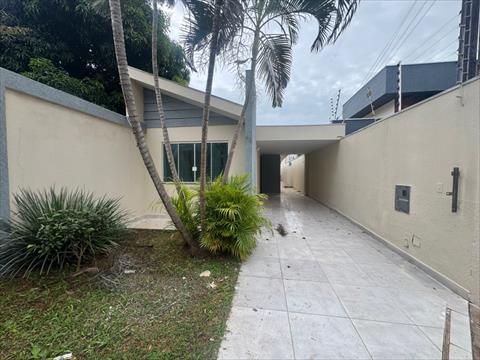Casa para locacao no Parque Residencial Quebec em Maringa com 0m² por R$ 2.300,00