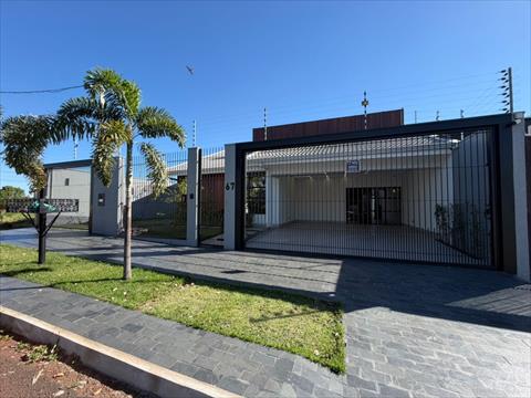 Casa para locacao no Jardim Oriental em Maringa com 0m² por R$ 7.000,00