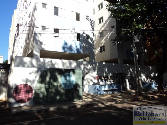 Apartamento para locacao no Zona 07 em Maringa com 30m² por R$ 800