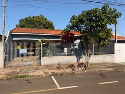 Casa Residencial para locacao no Jardim Panorama em Sarandi com 300m² por R$ 1.500,00