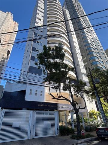 Apartamento para venda no Zona 01 em Maringá com 212m² por R$ 3.200.000,00
