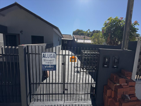 Casa Residencial para locacao no Jardim Nova Independência I em Sarandi com 150m² por R$ 800,00