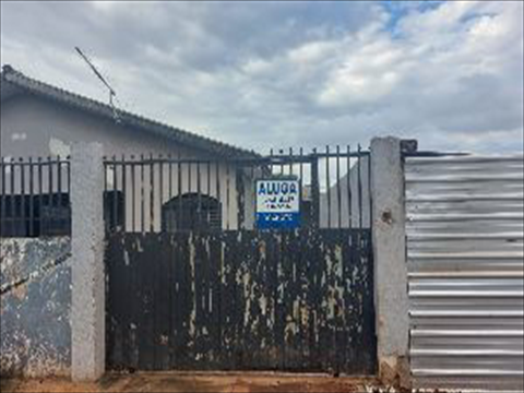 Casa Residencial para locacao no Jardim Verão em Sarandi com 100m² por R$ 700,00