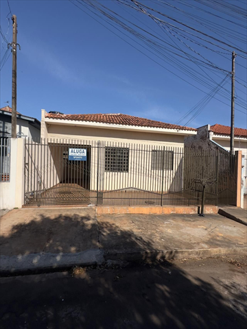 Casa Residencial para locacao no Jardim Dom Bosco em Sarandi com 250m² por R$ 1.450,00