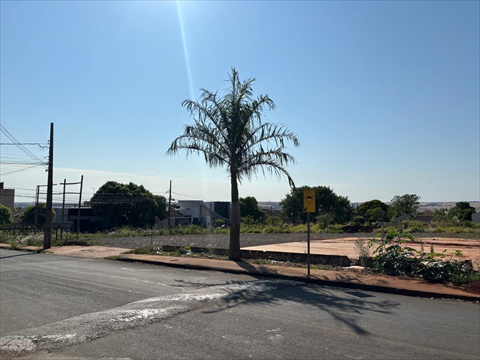Terreno / Lote para locacao no Residencial São José III em Sarandi com 1.830m² por R$ 3.000,00