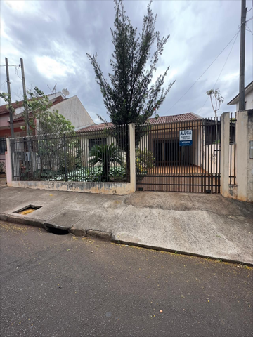 Casa Residencial para locacao no Jardim Independência em Sarandi com 300m² por R$ 1.500,00