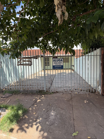 Casa Residencial para locacao no Jd. Santana em Sarandi com 0m² por R$ 650,00