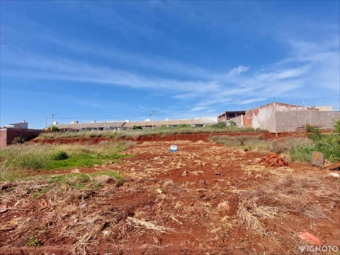 Terreno / Lote para venda no Jardim Aurora Lll em Sarandi com 300m² por R$ 55.000,00