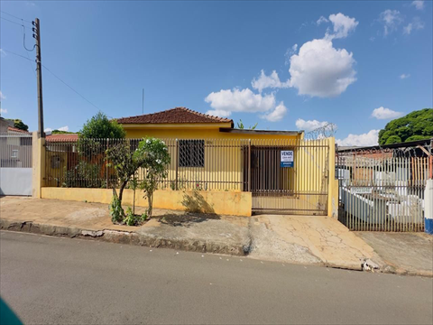 Casa Residencial para venda no Jardim Independência em Sarandi com 267m² por R$ 250.000,00