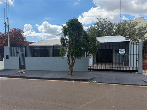 Casa Residencial para locacao no Jardim Panorama em Sarandi com 200m² por R$ 1.500,00