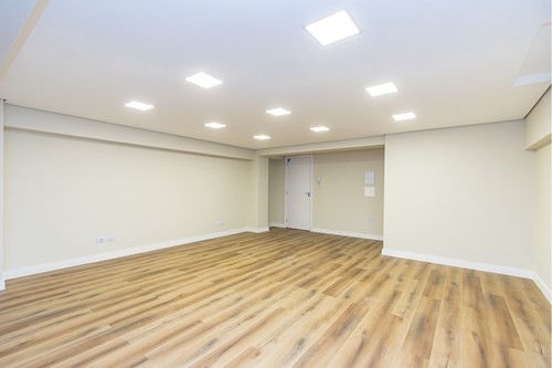 Sala Comercial para locacao no Vila Izabel em Curitiba com 38,9m² por R$ 2.100,00
