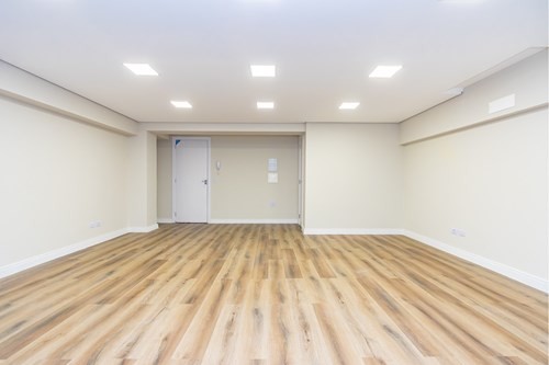 Sala Comercial para locacao no Vila Izabel em Curitiba com 38,9m² por R$ 2.100,00