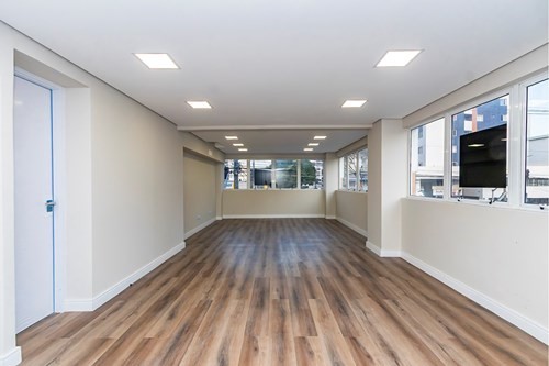 Ofertas para locação Sala Comercial para locacao no Vila Izabel em Curitiba com 34,2m² por R$ 2.325,00