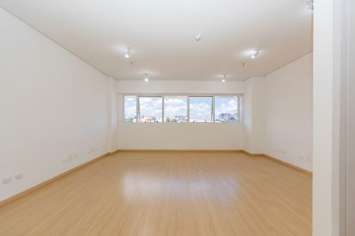 Ofertas para locação Sala Comercial para locacao no Capao Raso em Curitiba com 0m² por R$ 1.800,00