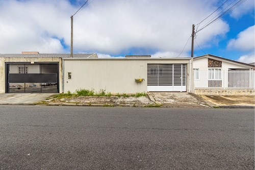 Casa Residencial para locacao no Sitio Cercado em Curitiba com 200m² por R$ 2.800,00